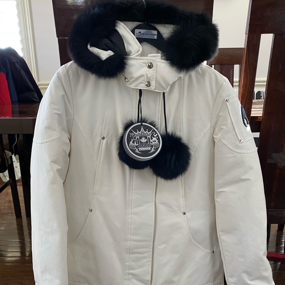 Mooseknuckle Jackets Ladies Parka - Picture 2 of 8